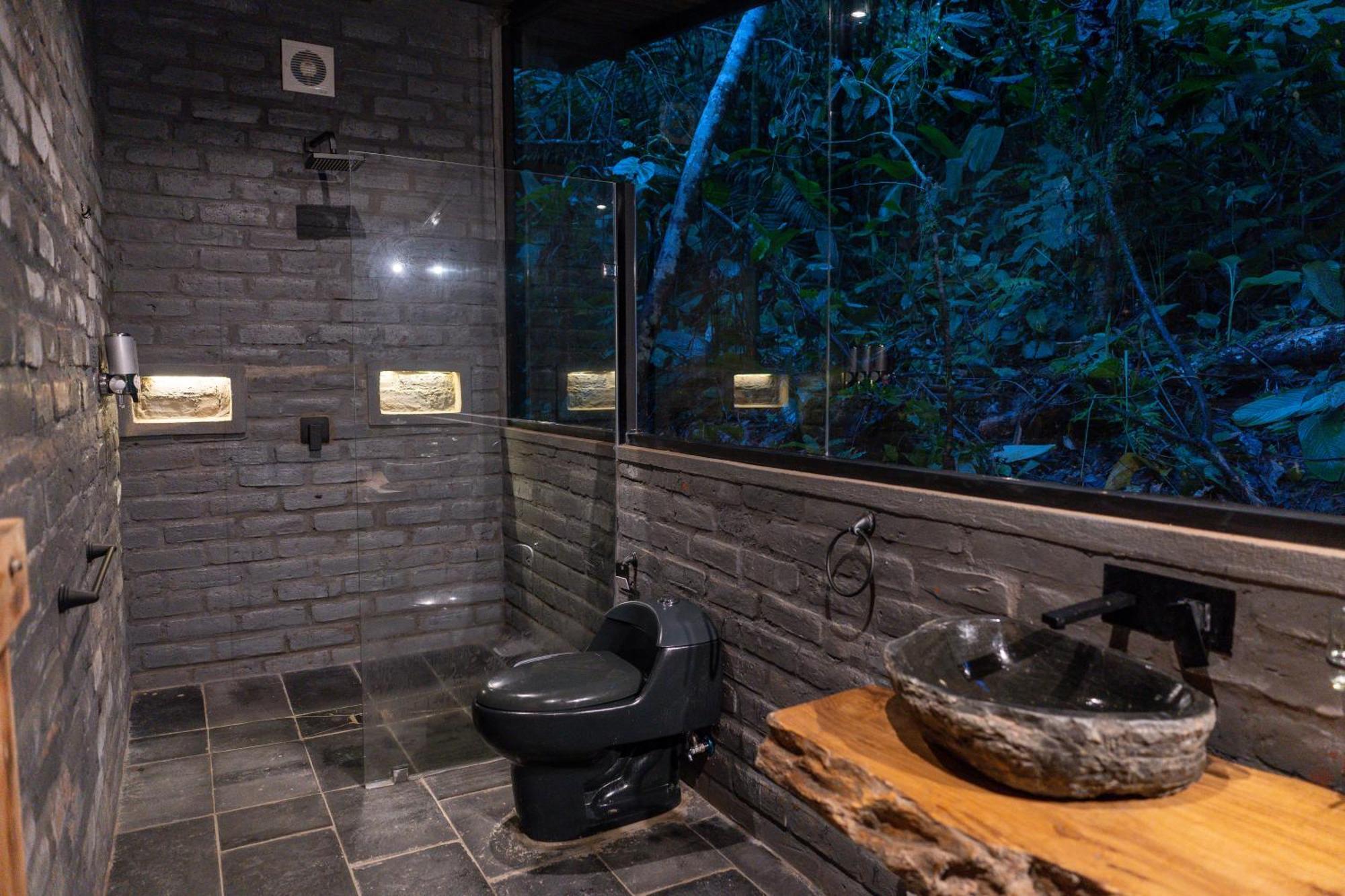 Hamadryade Lodge Puerto Misahuallí Eksteriør bilde